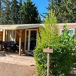 Mobil Spacieux Avec Terrasse Pour 8 Personnes - Api-1-52-793 *